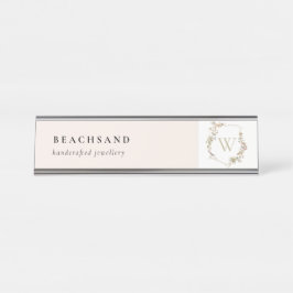 Dusky Rosa WildblommMonogram Initial Vapensköld