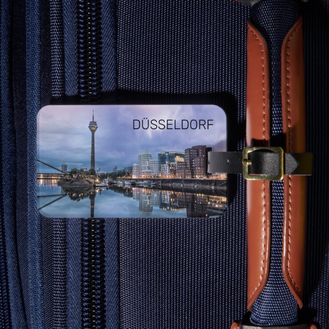 Dusseldorf Skyline Tyskland Helgdag Sunset Souveni Bagagebricka (Framsida Insitu 4)