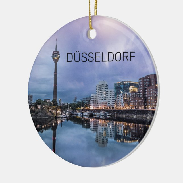 Dusseldorf Skyline Tyskland Helgdag Sunset Souveni Julgransprydnad Keramik (Vänster)