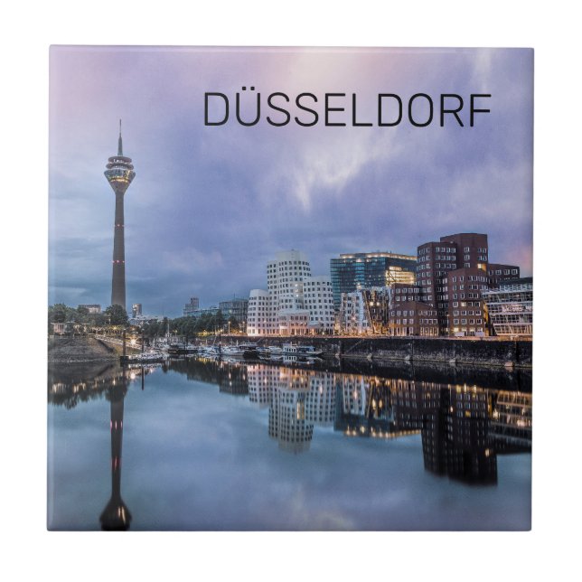 Dusseldorf Skyline Tyskland Helgdag Sunset Souveni Kakelplatta (Framsidan)