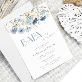 DUSTY Baby i Bloom Blue Beige Baby Shower Inbjudningar