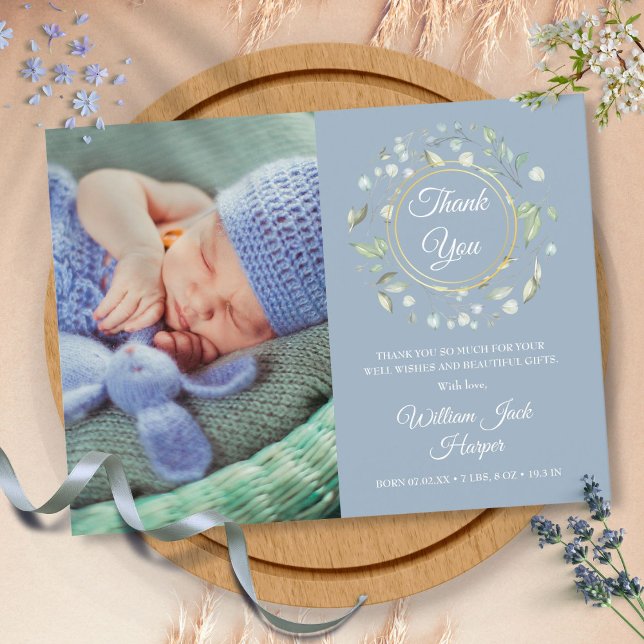 Dusty Blue Baby Photo Blommigt Tack Birance Meddelande Vykort (Dusty Blue Baby Photo Floral Thank You Birth Announcement Postcard)