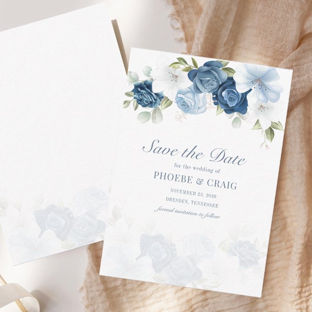 Dusty Blue Blommigt Bloom Spara datum meddelande (Dusty Blue Floral Bloom Save the Date Announcement)