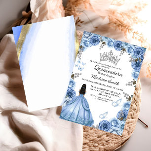 Dusty Blue Blommigt Butterfly Girl Quinceanera Inbjudningar