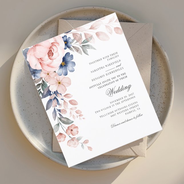 Dusty Blue Blommigt Rosa Watercolor Wedding bjudan (Watercolor Floral Pink Script Budget Wedding Invitation)