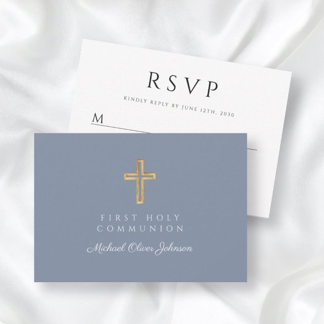 Dusty Blue Boy Religiösa Kor First Communion OSA Kort (Dusty Blue Boy Religious Cross First Communion RSVP Card)