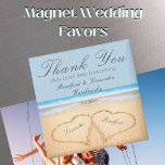Dusty Blue Bröllop 2 Hjärter på Sand Wedfavör Magnet<br><div class="desc">Dusty BlueBeach Bröllop 2 Hearts till Sand bröllop-magnet. Beach bröllopsprodukter finns på en stor mängd produkter för perfektens anpassningsbar-badbröllop.</div>