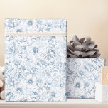 Dusty Blue Chinoiserie Blommigt Wrapping Papper Presentpapper<br><div class="desc">Slå ihop dina gåvor med tidlös elegans med den här dammiga blå chinoiserie-blommigten papper. Den här designen inspireras av klassiskt mönster, och innehåller delikata, handritade blommigtar i blått och vitt - perfekt för babyduschar, födelsedagar och andra specialtillfällen. Den roliga vintagen ser ut att bli perfekt för pojke-gåvor, gender-neutralt-evenemang eller Fransk...</div>
