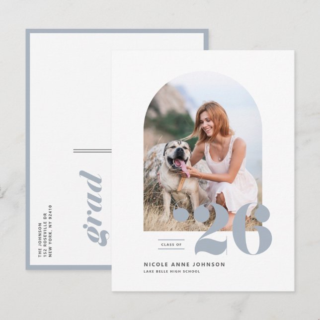Dusty Blue Class of 2025 Arch Photo Studenten Inbjudan Vykort (Fram/baksida)