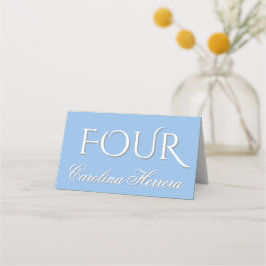 Dusty Blue Elegant Script Guest Name Number Placeringskort