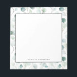 Dusty Blue Eucalyptus Löv Mönster Personlig Anteckningsblock<br><div class="desc">Anpassadets gröna anteckningsblock. Den har vattenfärgad dammig blå eukalyptus löv mönster. Anpassa genom att lägga till namn och andra detaljer Detta gröna mönster-anteckningsblock är perfekt som gåva.</div>