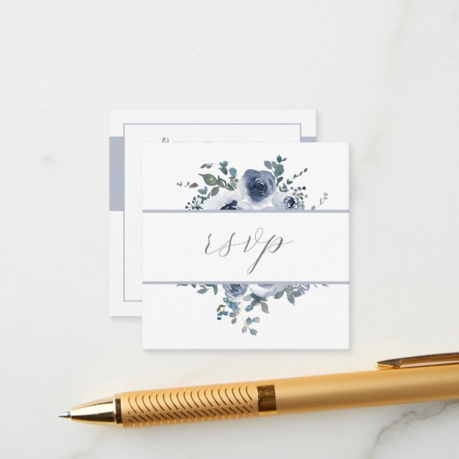 Dusty Blue Floral & Grey QR Code RSVP Card Tilläggskort (Fram/Back In Situ)