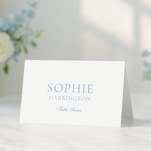 Dusty Blue Floral Monogram Wedding Place Card Kort (Skapare uppladdad)