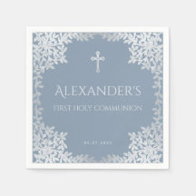 Dusty Blue Första Kommunion Elegant Pojke Går iväg