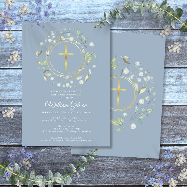 Dusty Blue Första Nattvarden Grönska Guld  Inbjudningar (Dusty Blue First Holy Communion Greenery Gold Invitation)