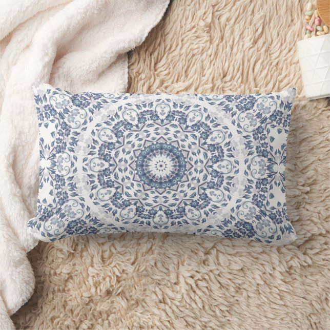 Dusty Blue Mandala Lumbar Pillow Lumbarkudde (Filt)