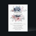 Dusty Blue Mauve Ro Rosa Slate Blommigt Bröllop Inbjudningar<br><div class="desc">Eleganten och den moderna blommigtens inbjudan till midsommarbröllop innehåller en bukett av rosor-peonier med vattenfärg i skiffer, dammblått, dammig ro, dammig rosa, mauve, sage med lush grönt botaniska löv och eukalyptus. Hitta fler matchande utformningar och variationer från min "blissweddingpaperie"-butik. Och kontakta mig gärna för ytterligare anpassning eller matchning av objekt....</div>