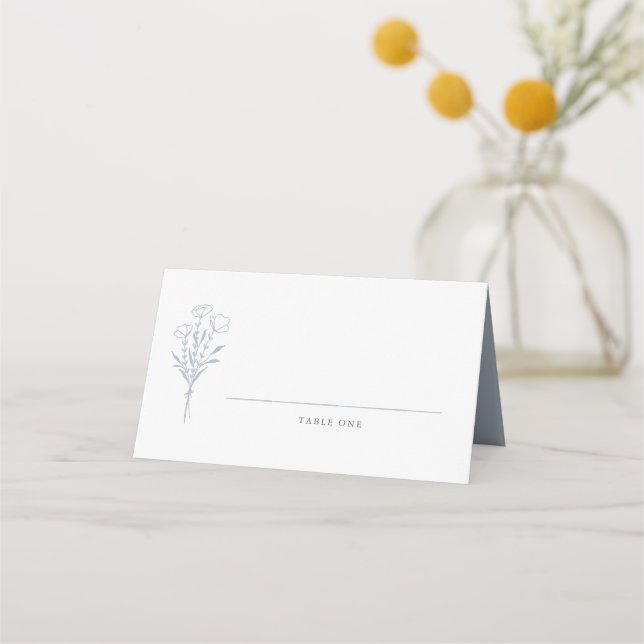 Dusty Blue Minimalist Blommigt Bouquet Bröllop Placeringskort (Framsida)