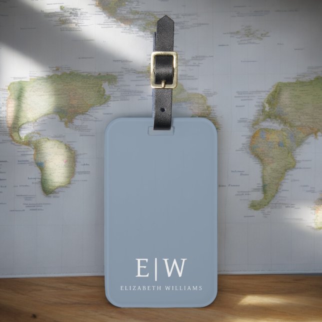Dusty Blue Minimalist Modern Monogram-Elegant Bagagebricka (Skapare uppladdad)
