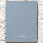 Dusty Blue Minimalist Modern Monogram-Elegant Fleecefilt<br><div class="desc">Vi presenterar vår moderna moderna monogramsamling för Dusty Blue - Elegant Samla stil med underskattad sofistikering och tidlös charm. Vår samling har minimalistisk design i en lugnande blått nyans, förbättrad med monogram för elegant som är skräddarsydda efter din personliga smak. Från raffinerat kontorsmaterial till mångsidiga tillbehör är varje biet i...</div>