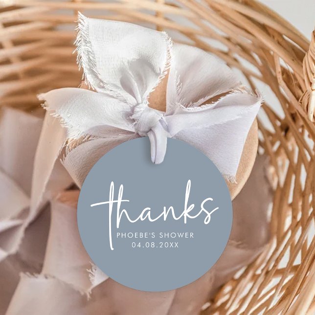 Dusty Blue Minimalist Script-Möhippa Gåvor Etiketter (Skapare uppladdad)