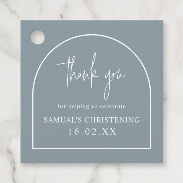 Dusty Blue Modern Arch Minimalist Christening Gåvor Etiketter (Framsida)