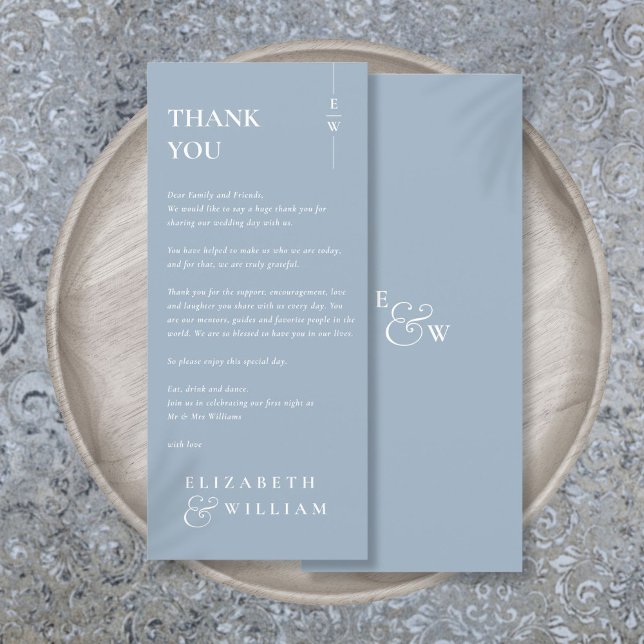 Dusty Blue Monogram Bröllop Tack Place Card Meny (Dusty Blue Monogram Wedding Thank You Place Card)