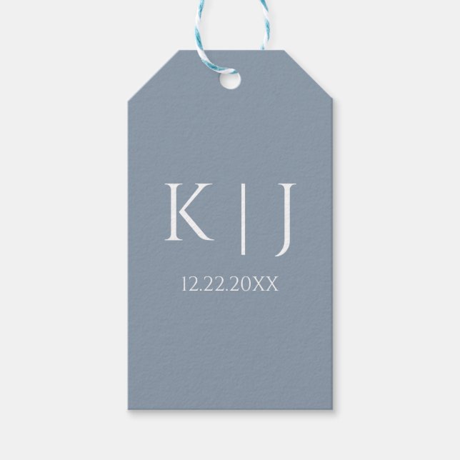 Dusty Blue Monogram Initial Minimal Trendig Bröllo Presentetikett (Framsidan)