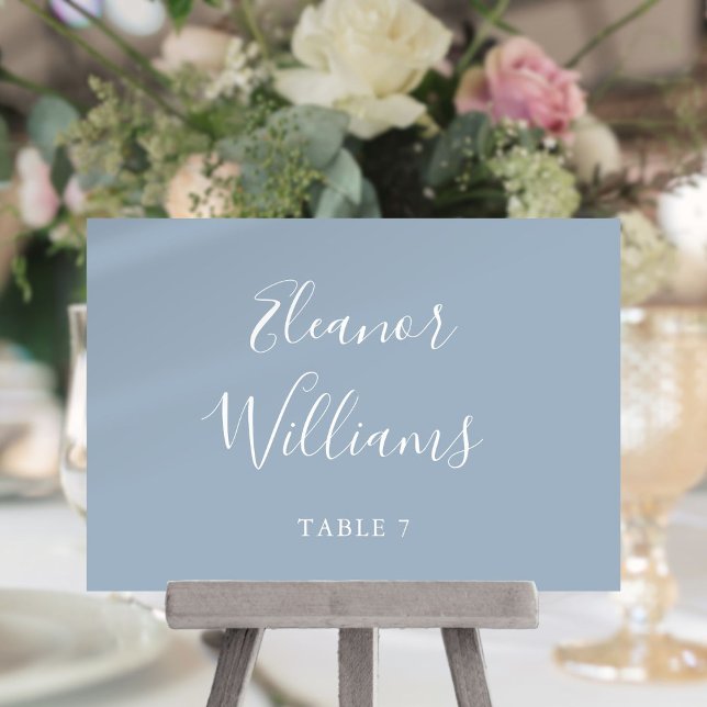 Dusty Blue Namnteckning Bröllop-monteringskort i s Bordsnummer (Dusty Blue Signature Script Wedding Place Card)