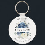 Dusty Blue Navy Champagne Ivory Möhippa Gift Nyckelring<br><div class="desc">Blåblå blommigt bröllop-gåva med elegant bukett av marinblått,  royal blått,  vitt,  guld,  champagne elfenben,   färg ro,  ranunkulusblomknoppar och sage grönt eucalyptus löv och elegant vattenfärgsbukett. Kontakta mig om du behöver hjälp med anpassning eller om du behöver någon annan produkt med den här designen.</div>