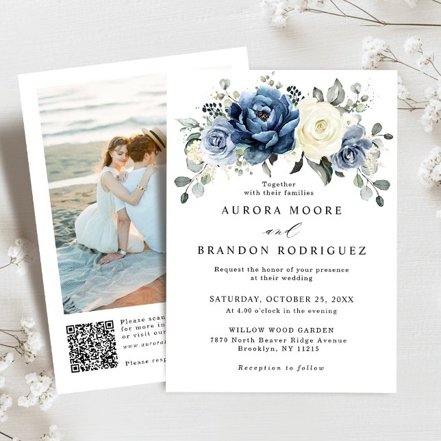 Dusty Blue Navy Champagne Ivory QR Code Bröllop Inbjudningar (Dusty blue champagne ivory floral QR code Photo wedding invitation)