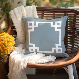 Dusty Blue och White Grekiska Nyckel | Redigerbar Kudde