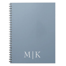 Dusty Blue och White | Modern monogram Anteckningsbok