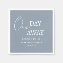 Dusty Blue One Day Away Rehearsal Dinner Bröllop Pappersservett