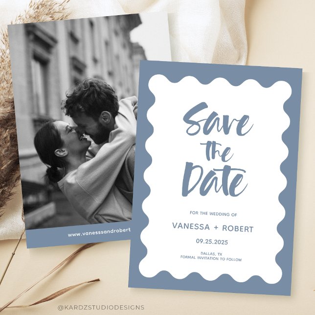Dusty Blue Photo Script - spara datum Inbjudningar (Modern Wedding Save The Date, in dusty blue + white, black + white photo and scrips with wavy frame.)