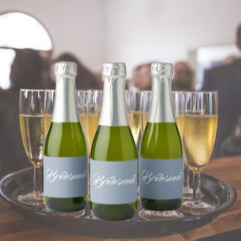 Dusty Blue Stylized Script Bröllop Bridesmaid