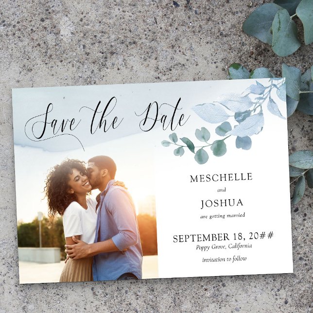 Dusty Eucalyptus Bröllop Elegant Foliage Photo Spara Datumet (Photo Save the Date from my Dusty Eucalyptus wedding collection)