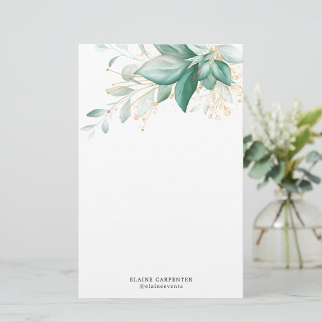 Dusty Grönt Guld Eucalyptus Greenery Monogram Brevpapper (Stående Fram)