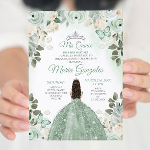Dusty Grönt & Silver Mis Quince Blommigt Quinceañe Inbjudningar