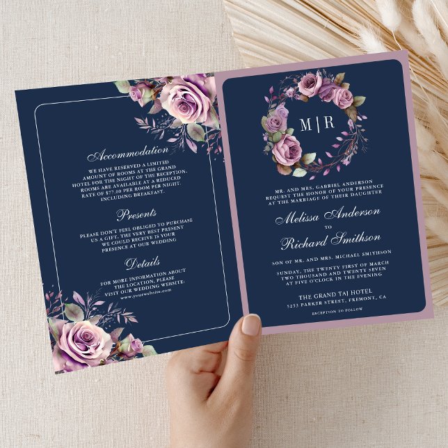 Dusty Purple Floral QR Code Navy Blue Wedding Inbjudan (Skapare uppladdad)