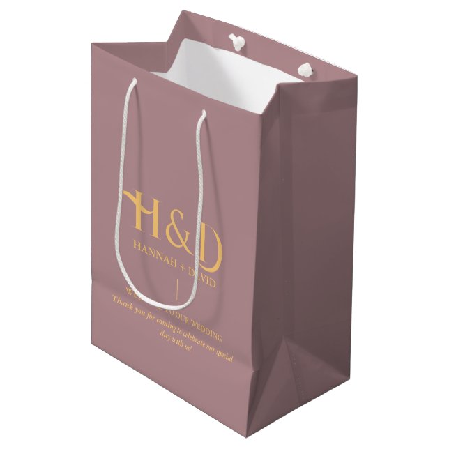 Dusty Rose & Guld Monogram Bröllop Välkommen Gäst  (Framsidan Vinklad)