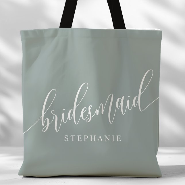 Dusty Sage Bridesmaid Modern Script Tygkasse (Skapare uppladdad)