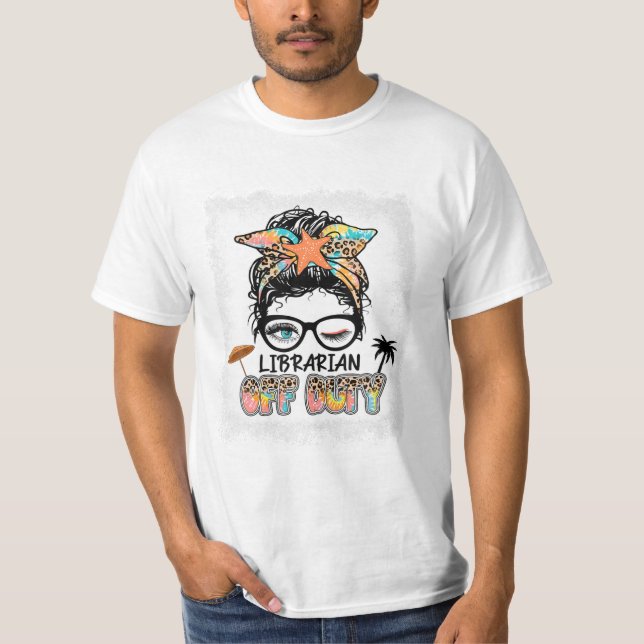 Duty Messy Bun Vacation T Shirt (Framsida)