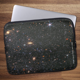 Dwarf Galaxy WLM James Webb Space Telescope Hi-Res Laptop Fodral