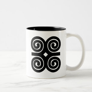 Dwennimmen - styrka- och ödmjukhetAdinkra symbol Två-Tonad Mugg