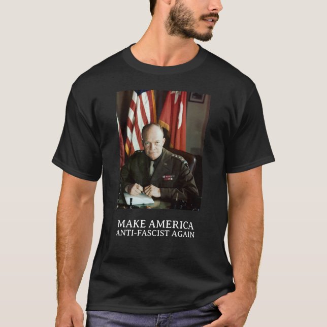 Dwight D. Eisenhower MAAFA T Shirt (Framsida)