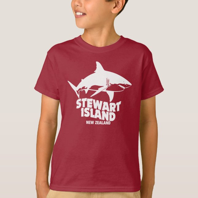 Dyka med hajar - Stewart-ön T Shirt (Framsida)