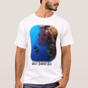 Dykare och mjuk korall på den underbara t-shirt