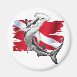 Dykflagga med hammerheadhaj-dykare besegrar magnet