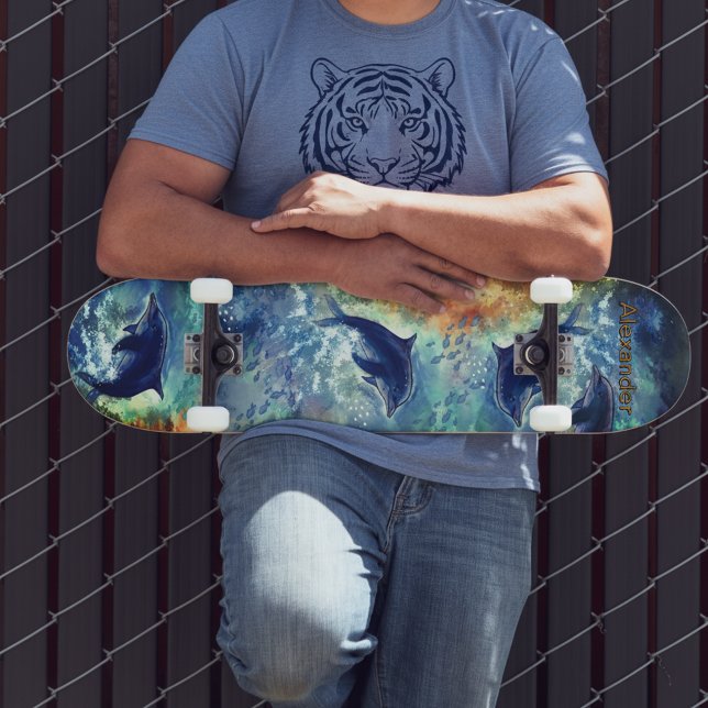 Dynamisk delfinvågsfärgad vågsfärgad skateboard i  (Dynamic Dolphin Ocean Wave Skateboard )